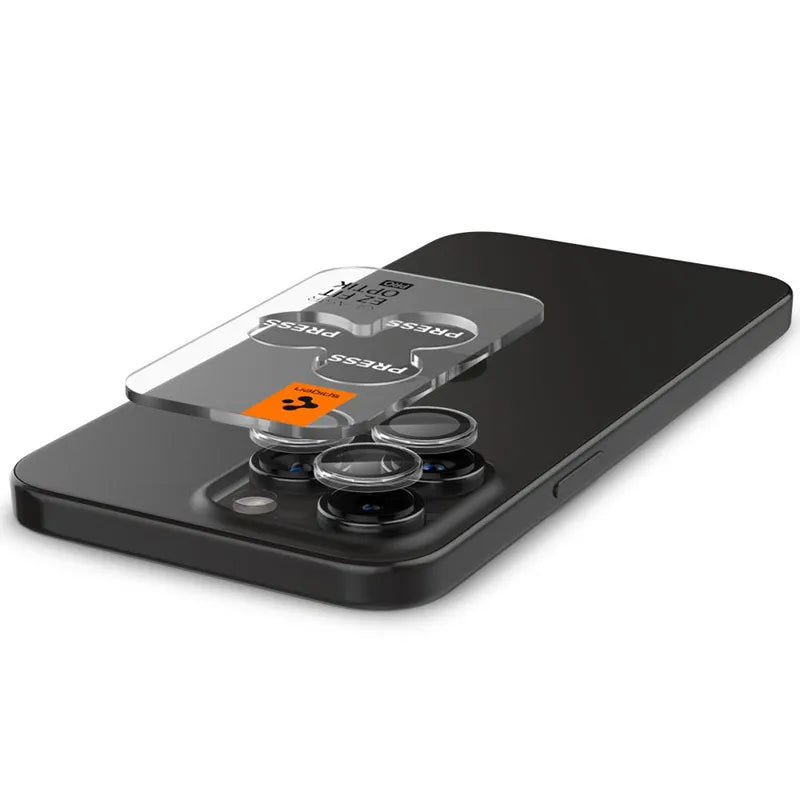 Spigen Optik Pro GLAS.TR EZ Fit kameros apsauga 2 vnt. rinkinys – objektyvo apsauginis stiklas, skirtas iPhone 16 Pro / 16 Pro Max / 15 Pro / 15 Pro Max / 14 Pro / 14 Pro Max (2 vnt.)