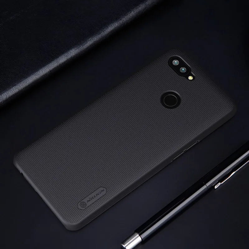 Nillkin Super Frosted Shield - dėklas Realme 2 Pro (auksinis)