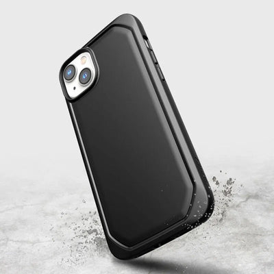 X-Doria Raptic Slim – Biologiškai skaidus dėklas, skirtas iPhone 14 Plus (juodas)