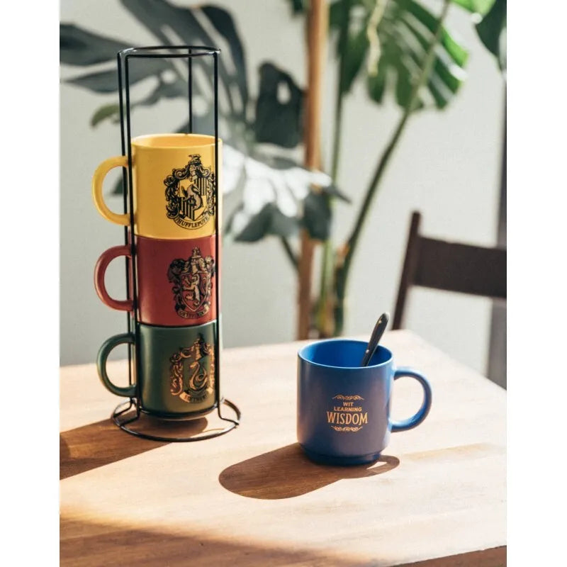 Harry Potter – 4 keramikinių puodelių su stovu rinkinys, 300 ml, Hogvartso koledžai