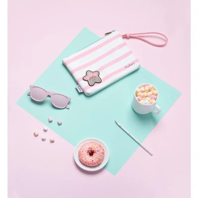 Pusheen – „Rose“ kolekcijos kosmetinė (23 x 16,5 x 2,5 cm)
