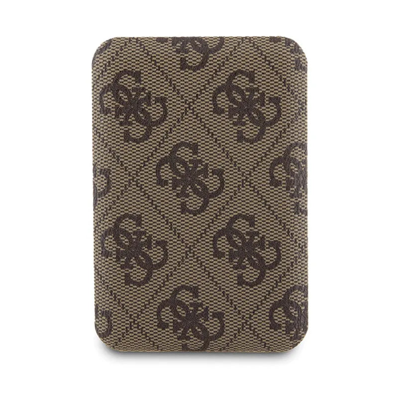 Guess rinkinys MagSafe 4G Metal Gold Logo – dėklas + 5000mAh MagSafe išorinis akumuliatorius, skirtas iPhone 15 Pro (rudas)