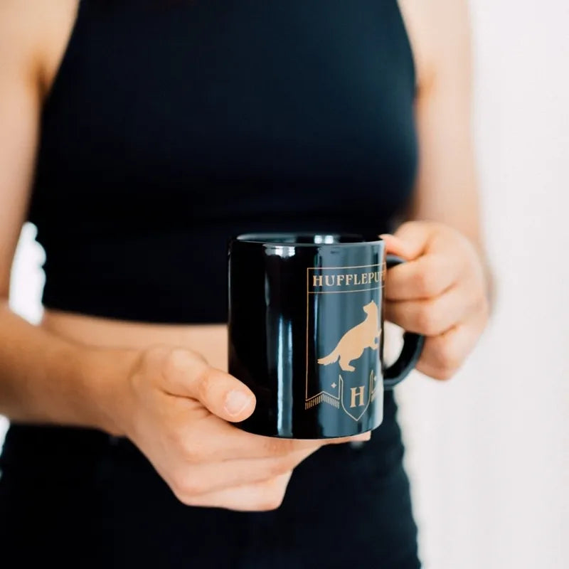 Harry Potter – Keramikinis puodelis dovanų dėžutėje 350 ml Hufflepuff
