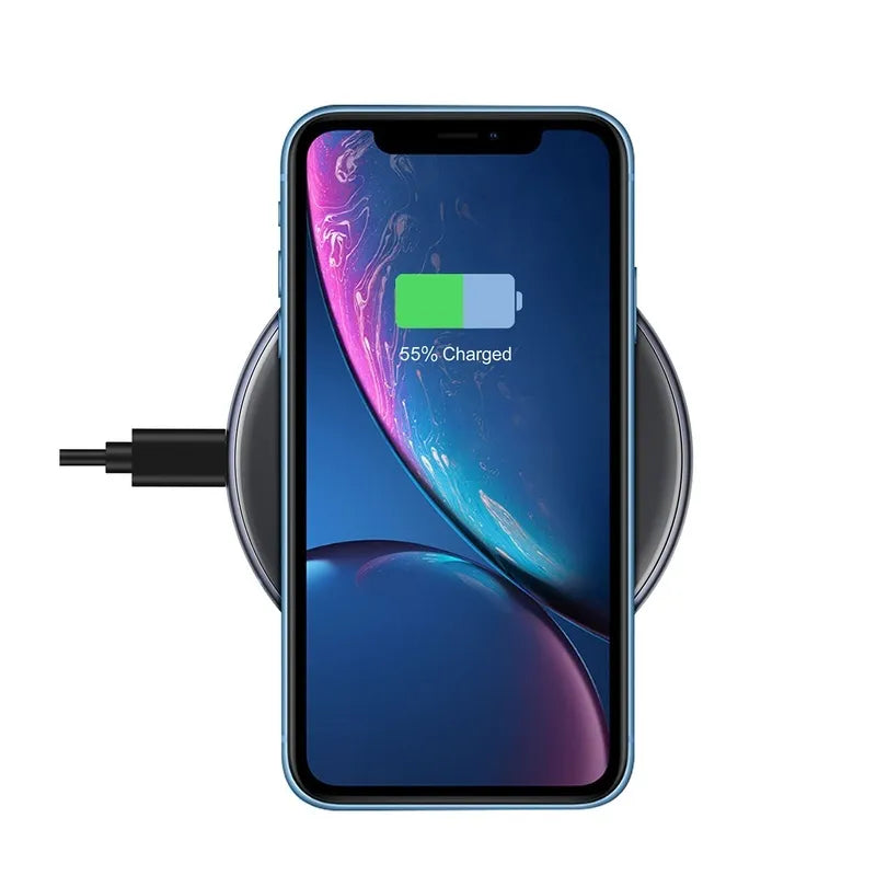 „Crong PowerSpot“ greitasis belaidis įkroviklis – 15 W aliumininis USB-C „Qi“ belaidis įkroviklis su grūdinto stiklo danga (Shadow Black)