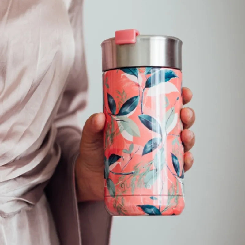 Quokka Boost Coffee Tumbler – nerūdijančio plieno termopuodelis su sieteliu, 400 ml (Exotic Pink)