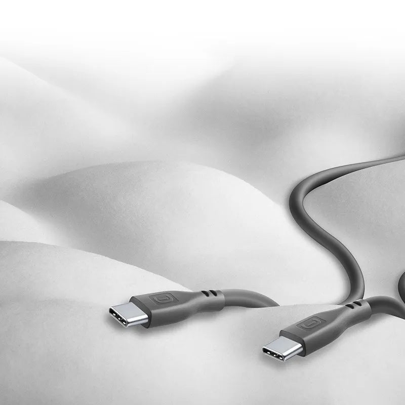 Cellularline Soft Cable – USB-C į USB-C kabelis 1,2 m (juodas)