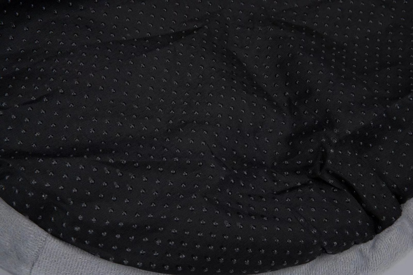 PET COMFORT kačių guolis–urvelis su kamuoliuku, 42×40×38 cm, 871125223382