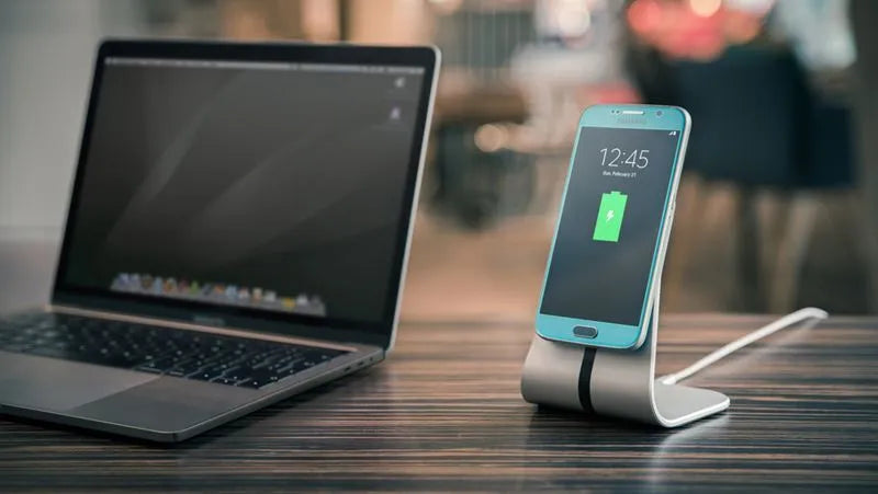 XVIDA StickyPad 5 išmaniesiems telefonams – universalus magnetinis adapteris išmaniesiems telefonams