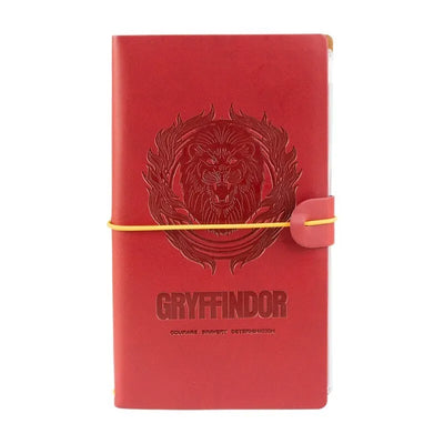 Harry Potter – Gryffindor odinis kelionių sąsiuvinis 12x19,6 cm (raudonas)