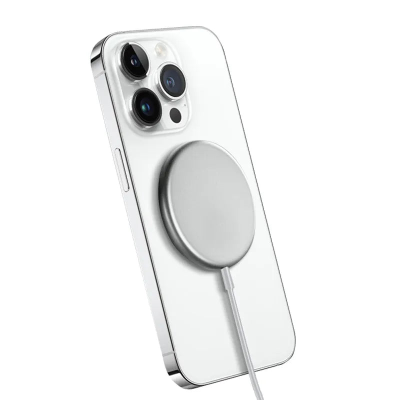 „Crong MagSpot“ belaidis įkroviklis – aliumininis „MagSafe“ 15 W indukcinis įkroviklis (sidabrinė-balta)