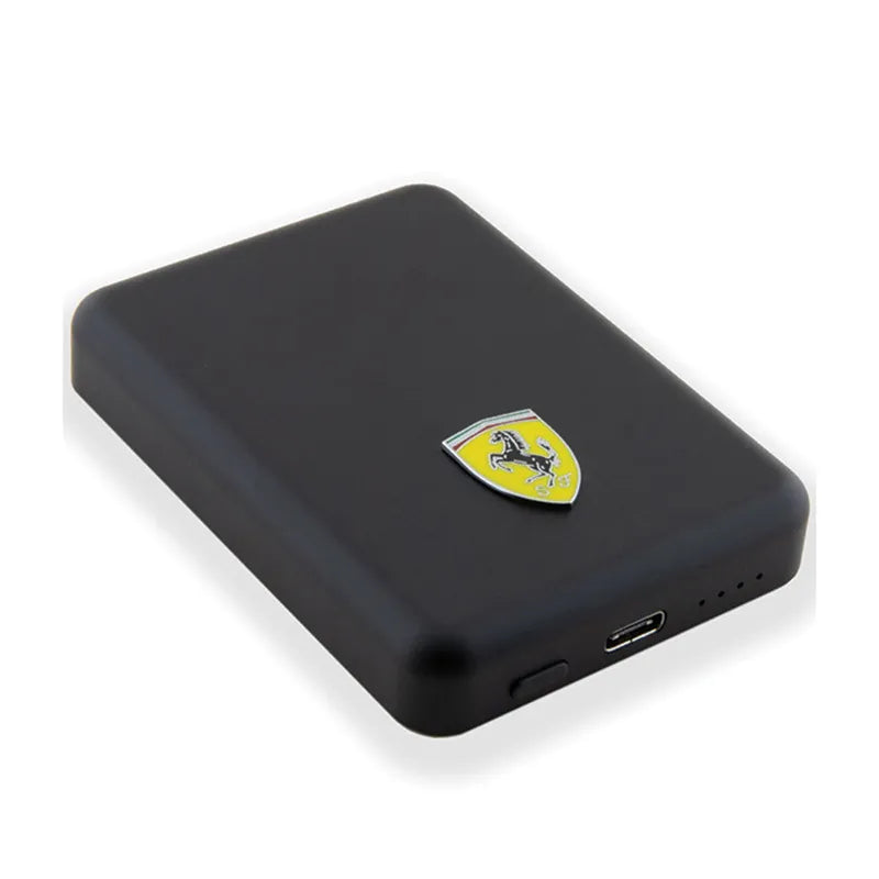 Ferrari Metal Logo MagSafe – indukcinis maitinimo blokas 5000 mAh 15 W MagSafe (juodas)