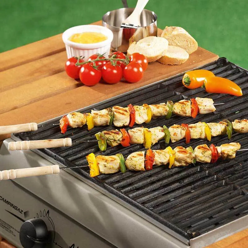 BBQ – iešmai šašlykams su medine rankena, ilgi 38 cm (4 vienetai)