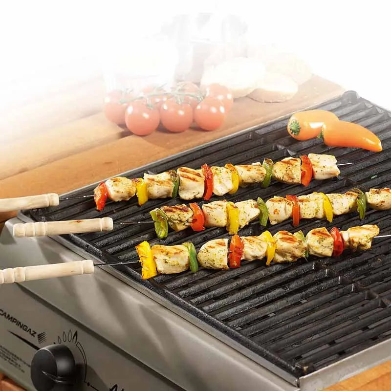 BBQ – iešmai šašlykams su medine rankena, ilgi 38 cm (4 vienetai)