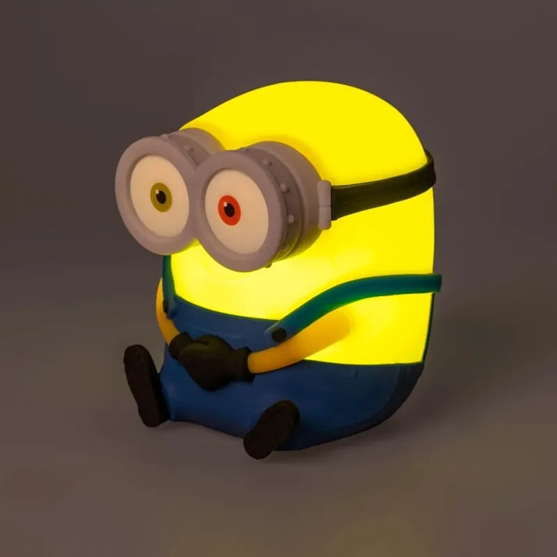 Minions – Minkštas silikoninis LED naktinis šviestuvas vaikams Bob 15 cm