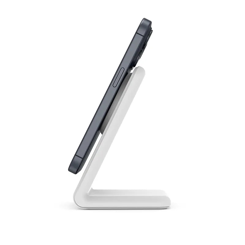 Crong MagSpot Stand – 2-in-1 belaidis įkroviklis su „MagSafe“, skirtas „iPhone“ ir „AirPods“ (baltas)