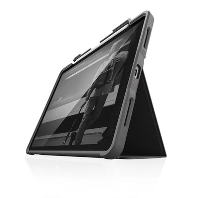 STM Dux Plus – tvirtas dėklas iPad Air 11” M3 (2025) / M2 (2024) / iPad Air 10.9” (5-4 kartos) (2022-2020) MIL-STD-810G su Apple Pencil laikikliu (juodas)