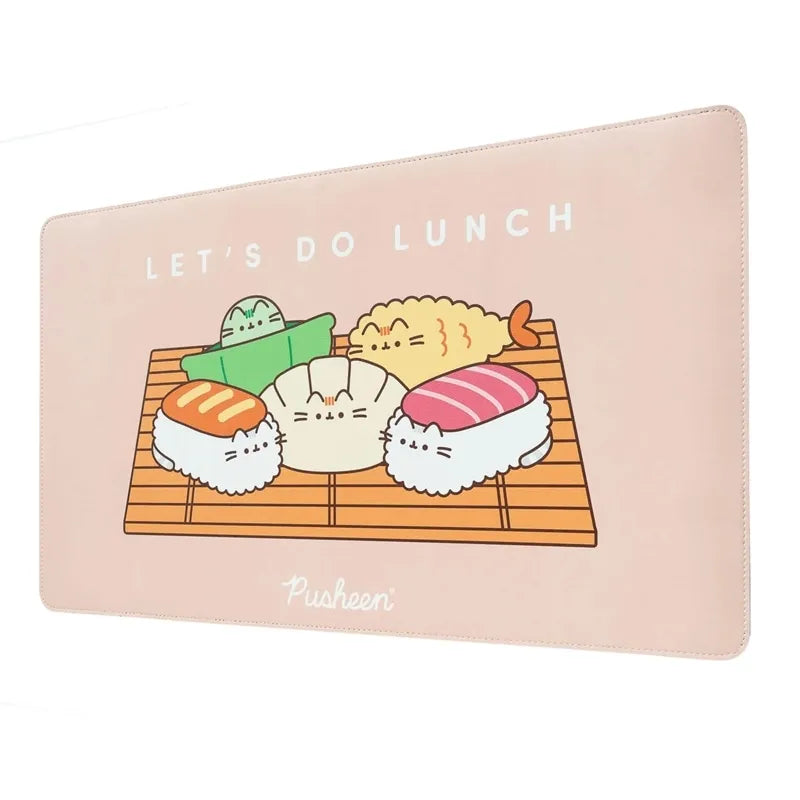 Pusheen – XXL dirbtinės odos žaidimų / stalo kilimėlis iš Sushi Roll kolekcijos (60 x 35 cm)