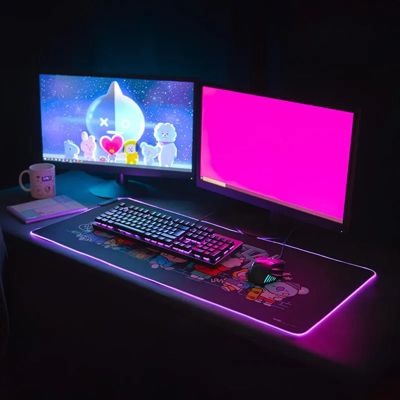BT21 - XXL žaidimų / stalo kilimėlis su LED apšvietimu (90 x 40 cm)