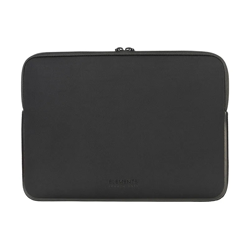 TUCANO Elements 2 – dėklas MacBook Air 13” (M5/M4/M3/M2/M1/2026-2018) / Pro 13“ (juodas)