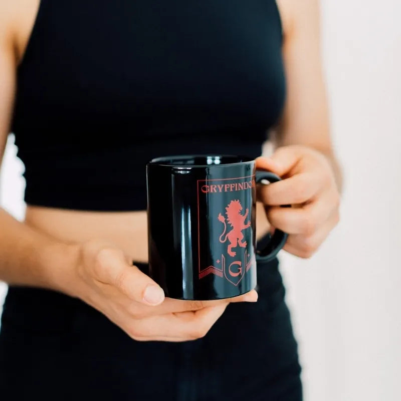 Harry Potter – keraminis puodelis dovanų dėžutėje, 350 ml, Gryffindor