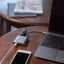 „Kanex USB-C“ VGA adapteris su „Power Delivery“ – USB 1,5 A, „USB-C Power Delivery“ 60 W + VGA „Full HD“ (anoduotas aliuminis)