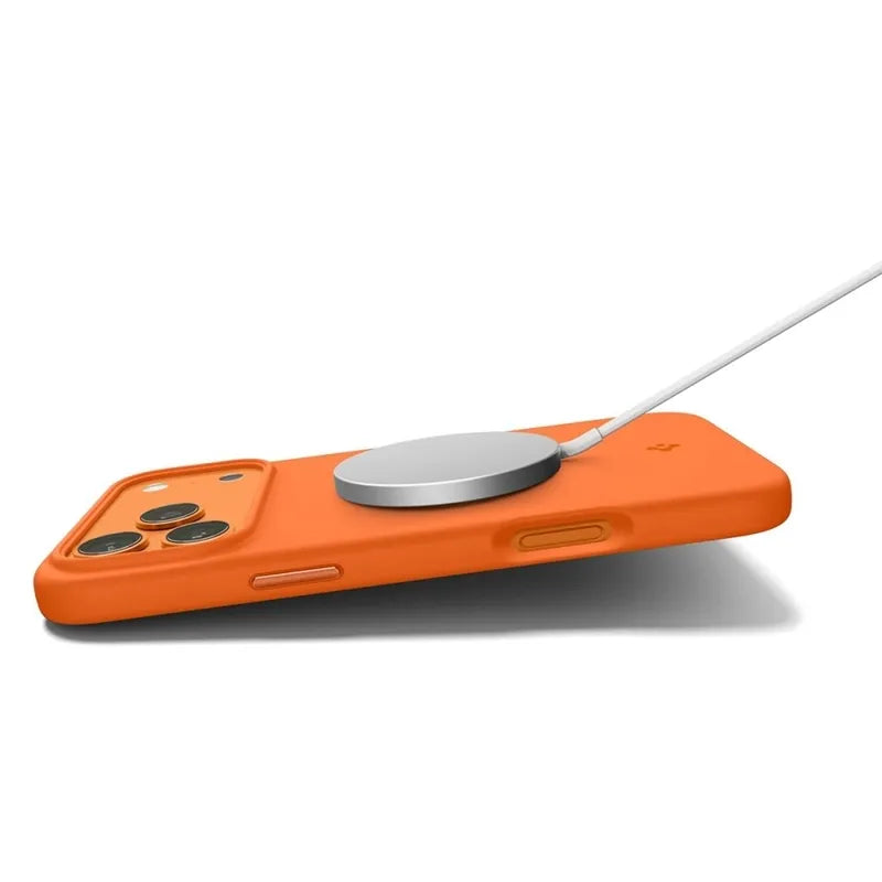 Spigen Silicone Fit Mag MagSafe – dėklas iPhone 17 Pro (Cosmic Orange)