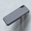 Nordic Elements Original Gefion – dėklas iPhone XR su tikros klevo medienos apdaila (Mid Grey)