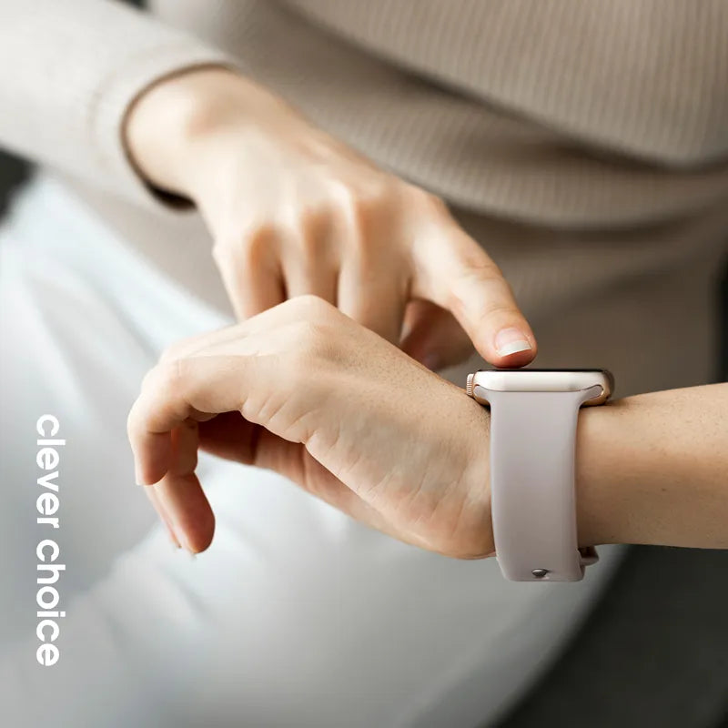 Crong Liquid – „Apple Watch“ apyrankė 38/40/41/42 mm (raudona)