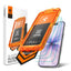„Spigen Glas.tR AlignMaster Slim 3-Pack“ – grūdintas stiklas, skirtas „Apple iPhone 17“ (3 vnt.)