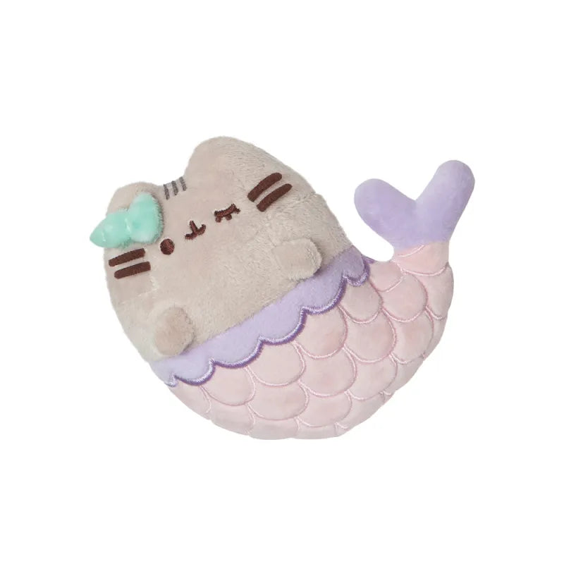Pusheen – pliušinis žaislas undinėlė su kriaukle 12 cm