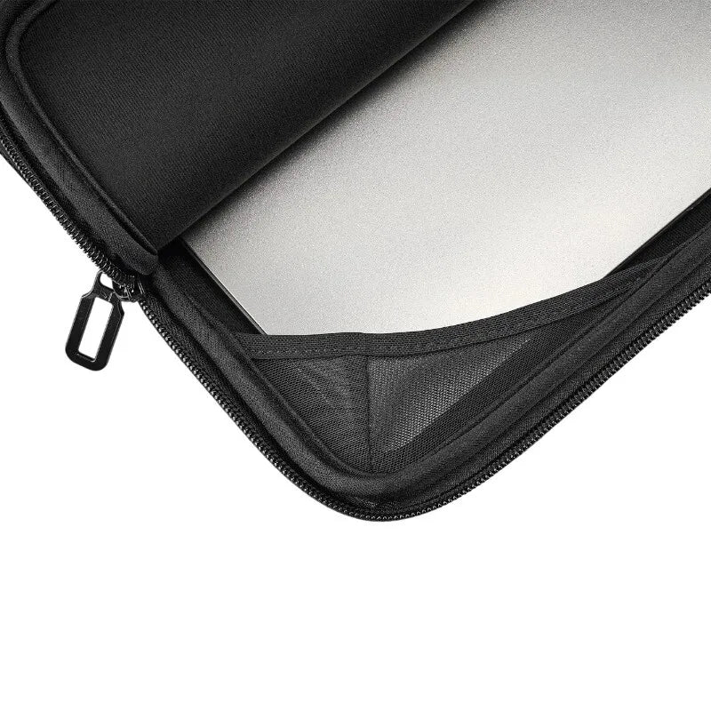 Tucano Colore2 – dėklas MacBook Pro 15” / nešiojamam kompiuteriui 14” / 13” (juodas)
