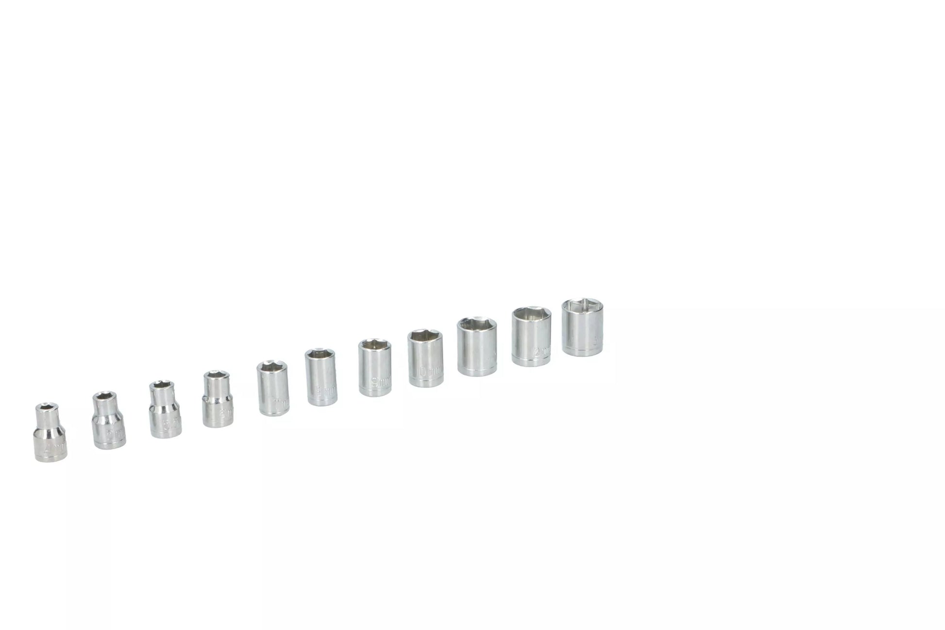 KINZO terkšlinis atsuktuvas su antgalių ir galvučių rinkiniu, 99 vnt., 871125217782