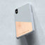 Nordic Elements Original Hel – dėklas iPhone Xs Max su tikro klevo medienos elementais (šviesiai pilkas)