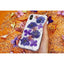 PURO Glam Hippie Chic dangtelis – dėklas „iPhone XR“ (tikrų žalių gėlių žiedlapių dizainas)