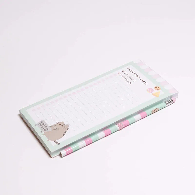 Pusheen – magnetinė užrašų knygelė / pirkinių sąrašas šaldytuvui + pieštukas (10 x 21 cm)