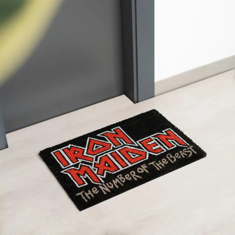 Iron Maiden – Durų kilimėlis (40 x 60 cm)