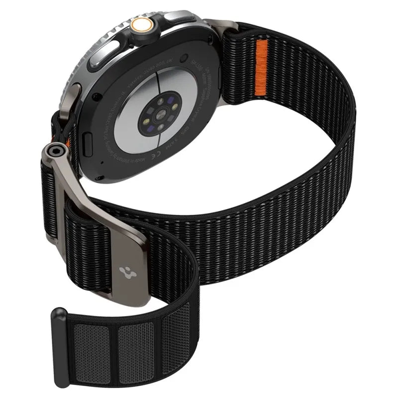 Spigen DuraPro Flex – dirželis Samsung Galaxy Watch 8 / 8 Classic 40 / 44 / 46 mm (juodas)