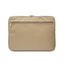 Guess Triangle 4G Sleeve - Nešiojamojo kompiuterio dėklas 13" / 14" (auksinis)