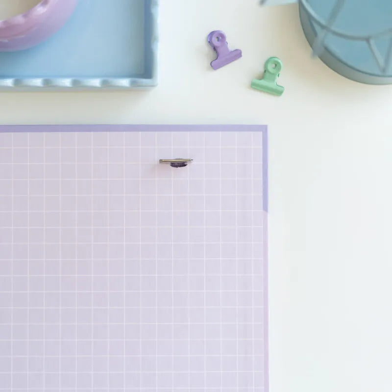 „Pusheen“ – A4 formato segtuvas iš „Moments“ kolekcijos (4 žiedai, elastinė juostelė)
