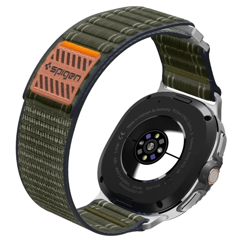 Spigen WBF0 apyrankė – dirželis Samsung Galaxy Watch 8 / 8 Classic 40 / 44 / 46 mm (žalia)