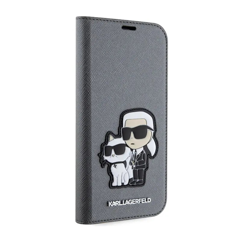 Karl Lagerfeld Booktype NFT Saffiano Karl & Choupette – dėklas iPhone 14 (sidabrinis)