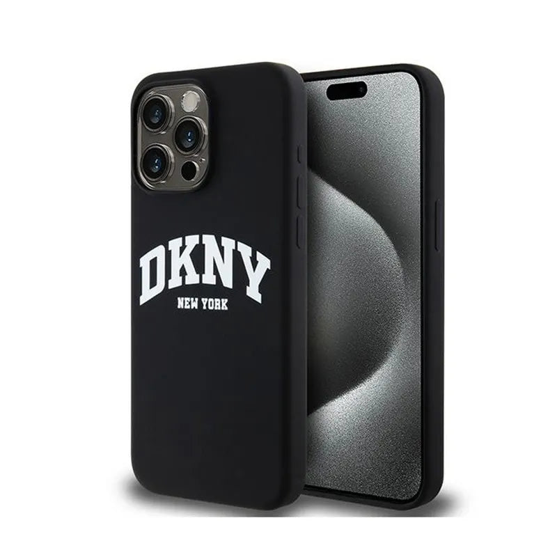 DKNY Liquid Silicone White Printed Logo MagSafe – dėklas iPhone 13 Pro Max telefonui (juodas)