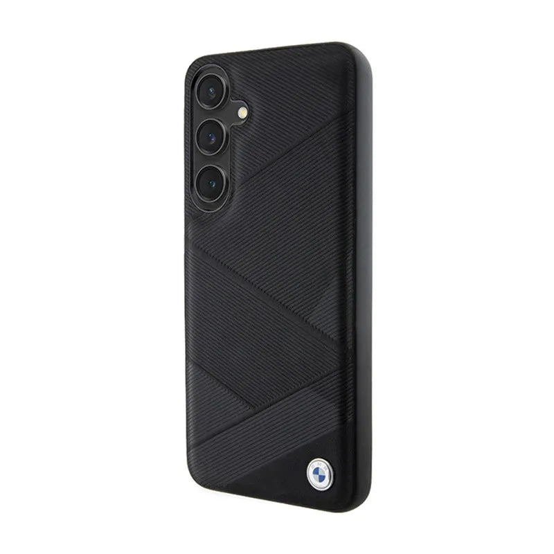 BMW Signature Leather Crossing Lines Pattern – Dėklas Samsung Galaxy S24+ telefonui (juodas)