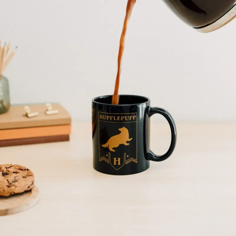 Harry Potter – Keramikinis puodelis dovanų dėžutėje 350 ml Hufflepuff
