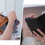Moshi Overture MagSafe – 3-in-1 odinis atverčiamas dėklas, skirtas iPhone 16 Pro (karamelės ruda)