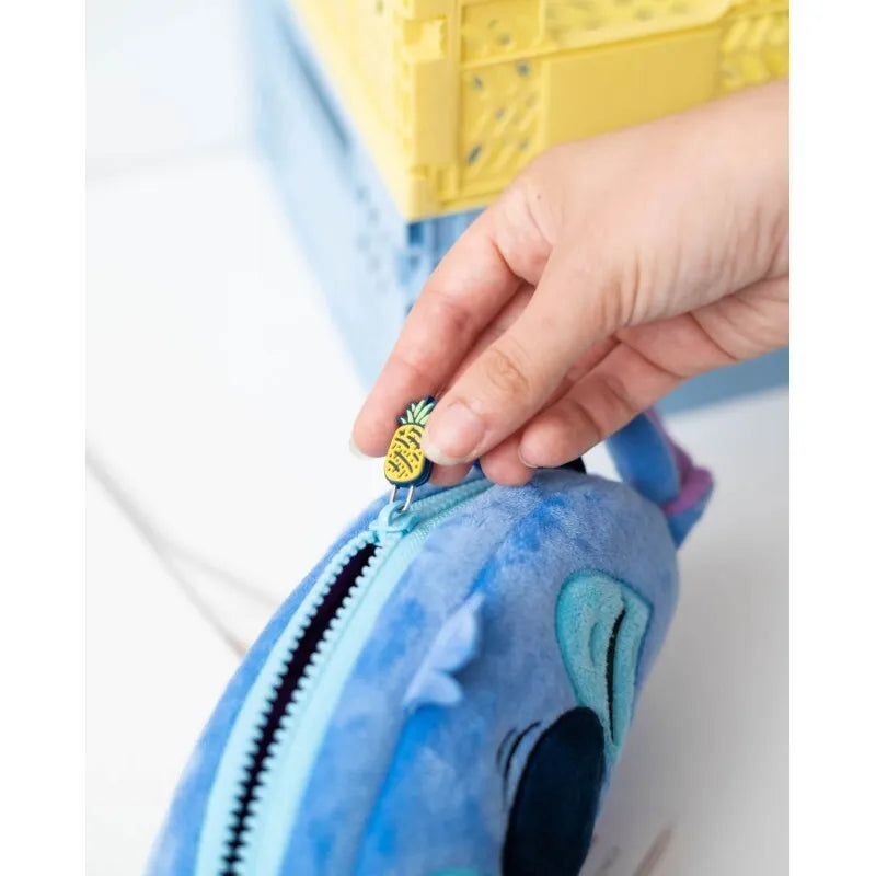Disney Stitch – pliušinis penalas mokyklinėms prekėms