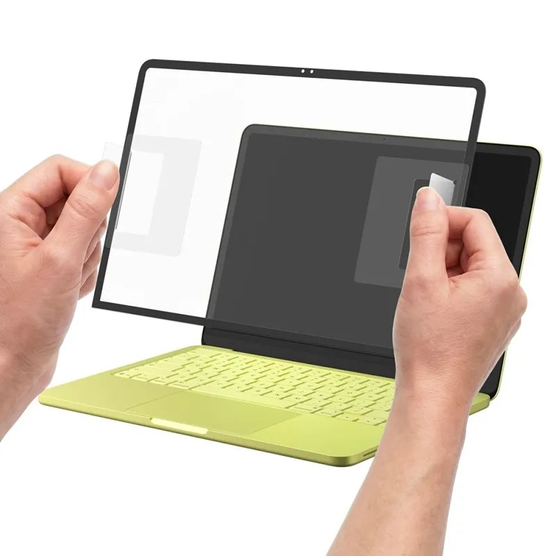 Spigen Glas.tR Slim FC – grūdintas stiklas MacBook Neo (juodas rėmelis)