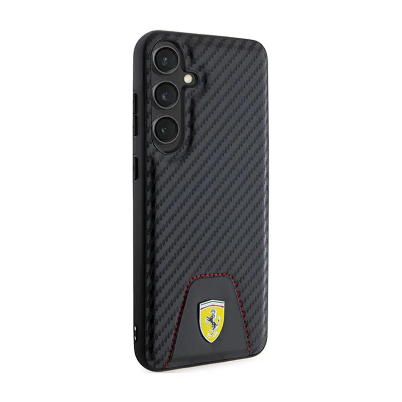 Ferrari Carbon Stitched Bottom - dėklas Samsung Galaxy S24+ (juodas)