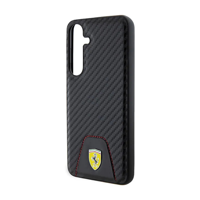 Ferrari Carbon Stitched Bottom - dėklas Samsung Galaxy S24+ (juodas)