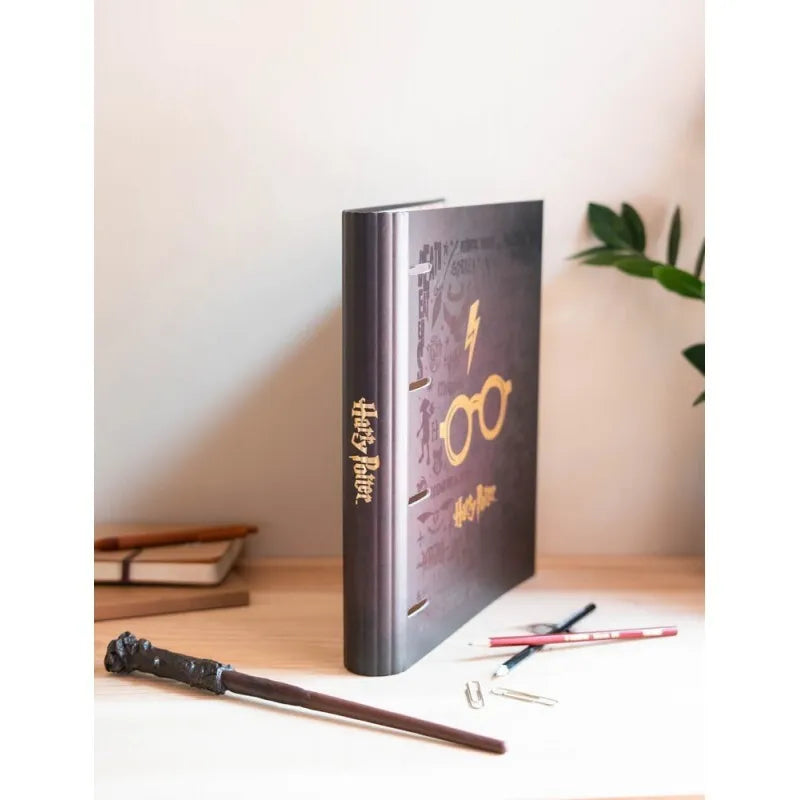 Harry Potter – A4 segtuvas (4 žiedai, elastinė juostelė)